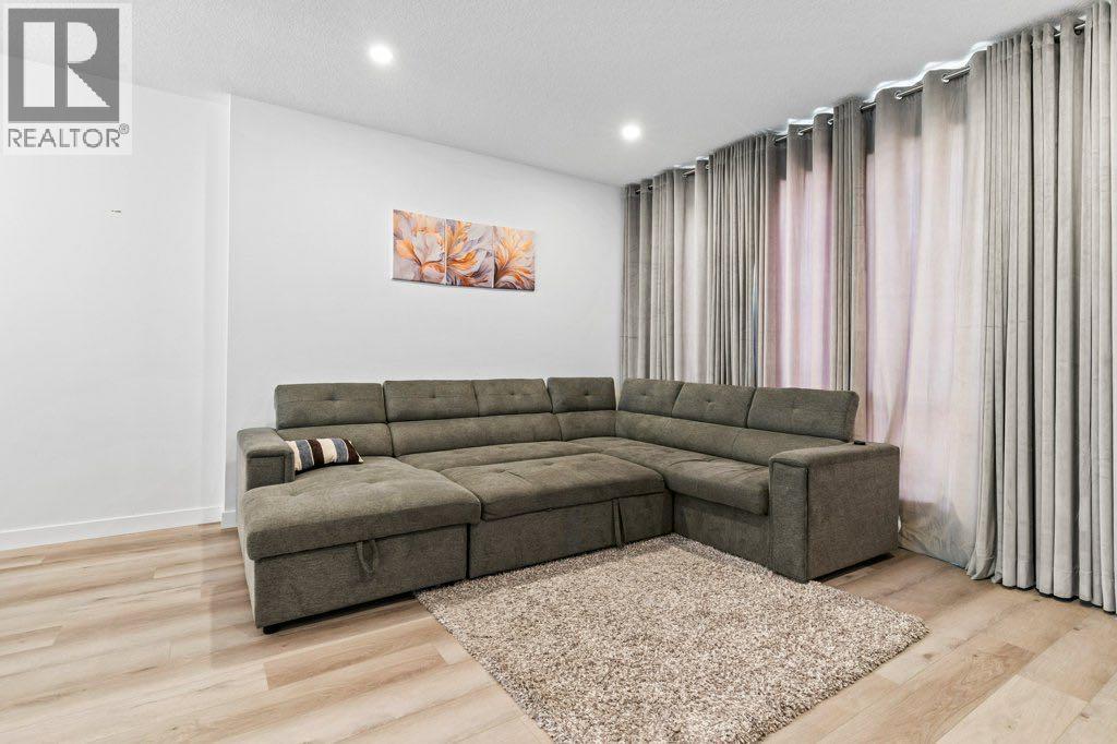 Single Family House for Sale in  Sage Hill Rise NW Sage Hill Calgary 