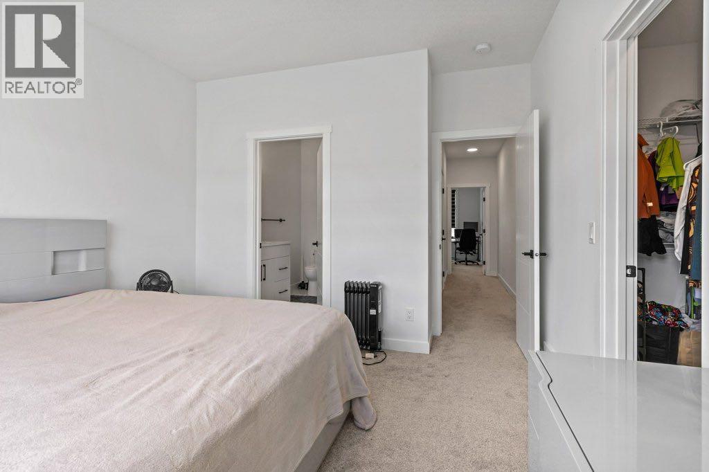 Single Family House for Sale in  Sage Hill Rise NW Sage Hill Calgary 