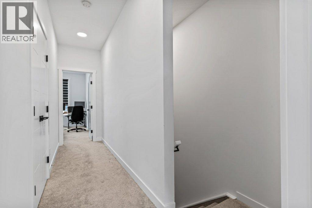 Single Family House for Sale in  Sage Hill Rise NW Sage Hill Calgary 