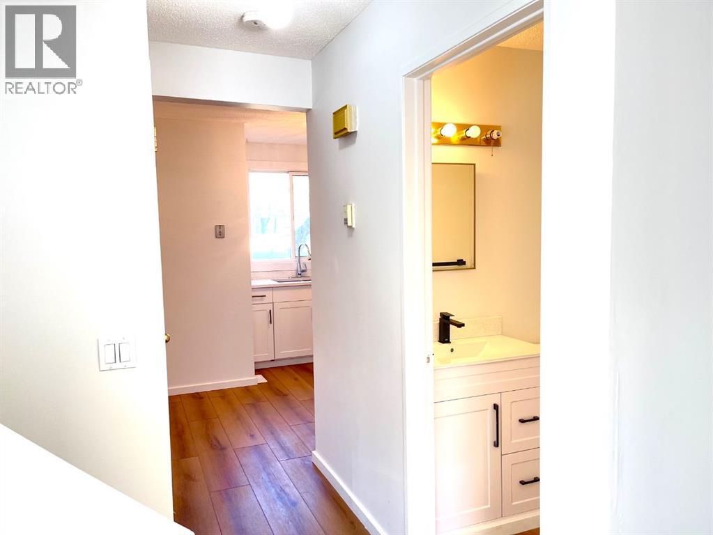 Single Family House for Sale in    Street NE Pineridge Calgary 