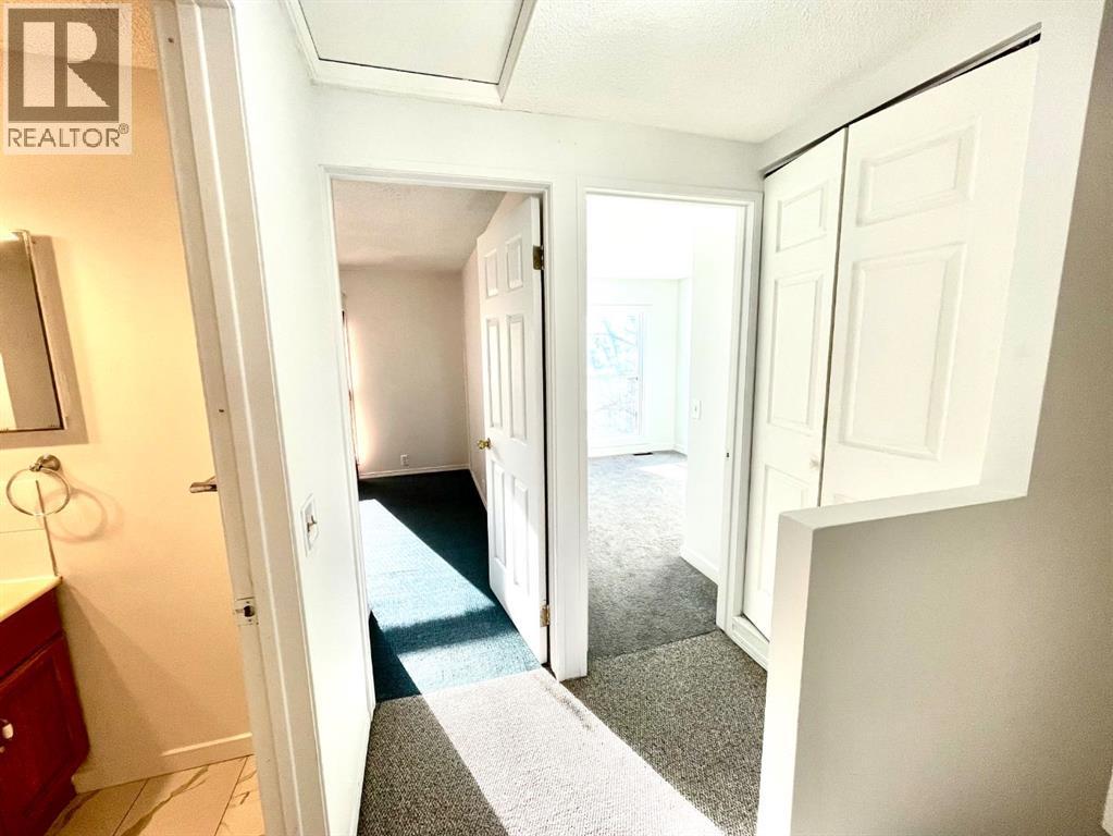 Single Family House for Sale in    Street NE Pineridge Calgary 