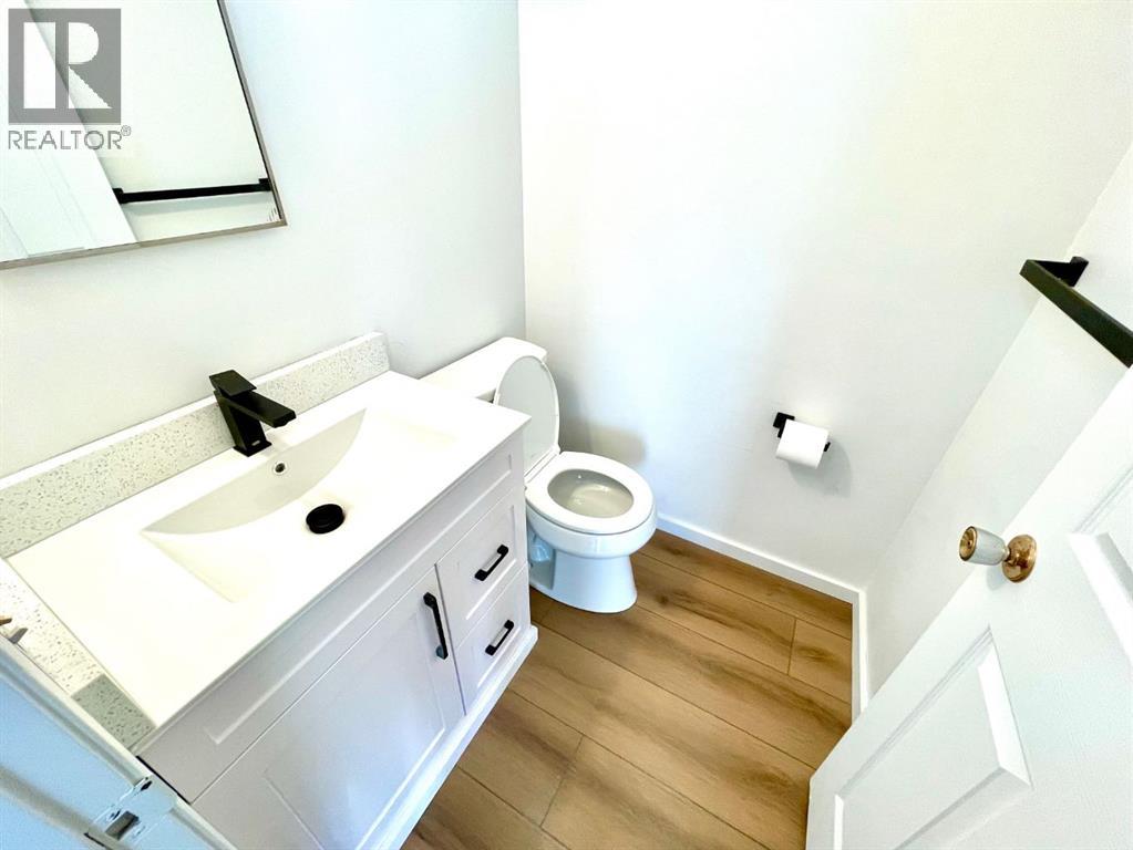 Single Family House for Sale in    Street NE Pineridge Calgary 