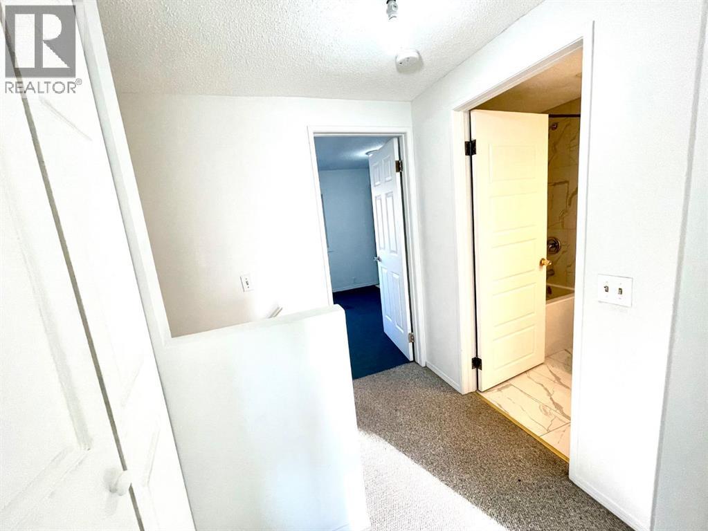 Single Family House for Sale in    Street NE Pineridge Calgary 