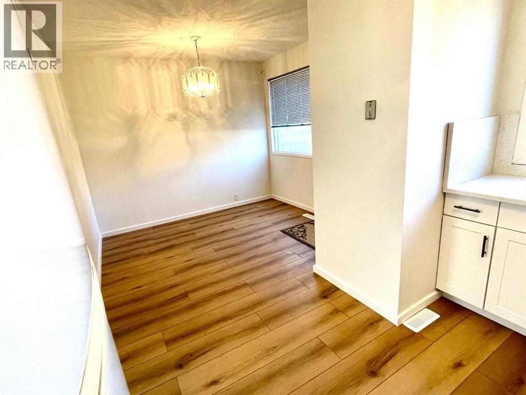 Single Family House for Sale in    Street NE Pineridge Calgary 