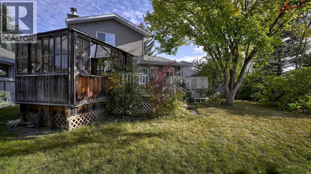 Single Family House for Sale in  Riverstone Crescent SE Riverbend Calgary 