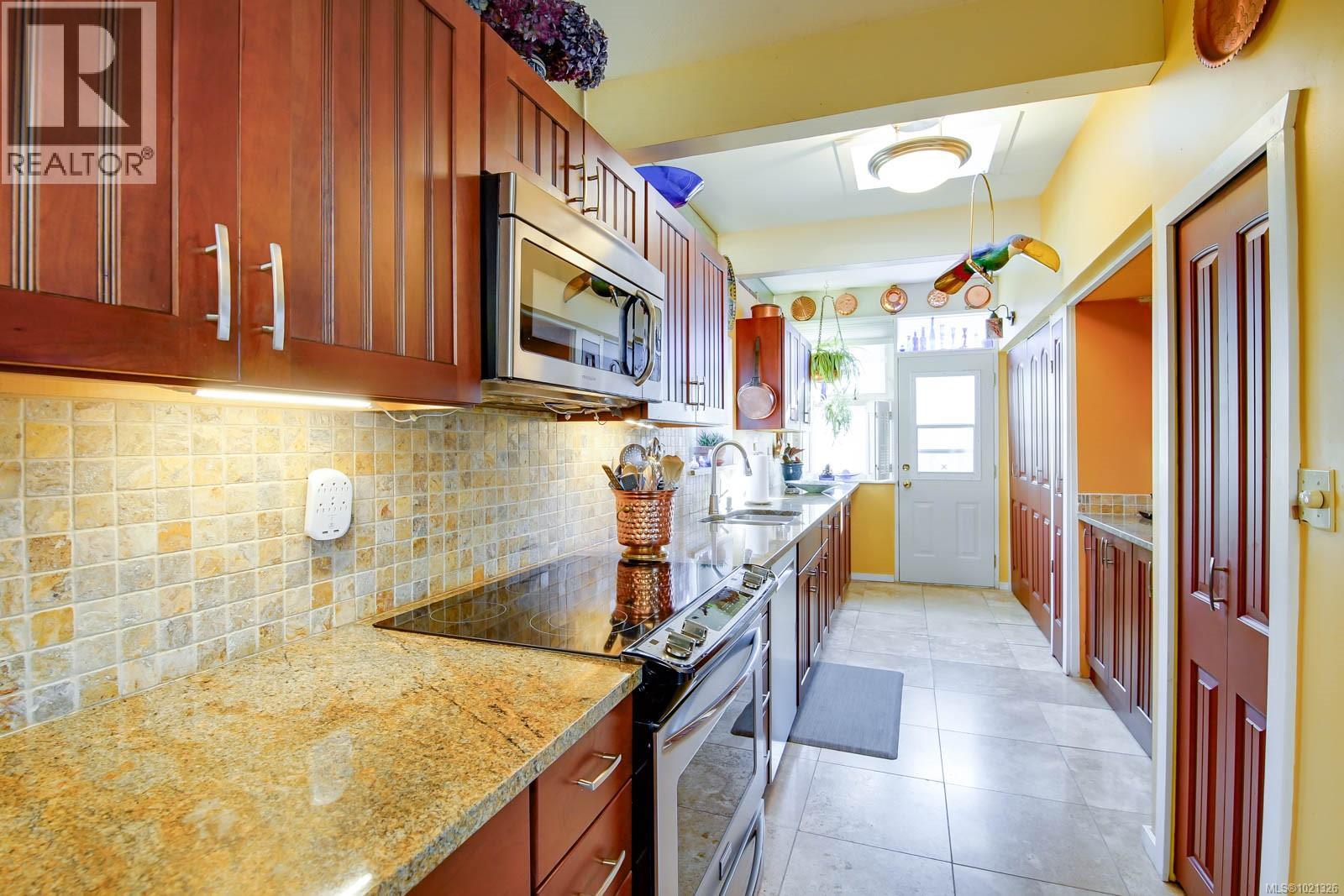 2374 Anderson Ave, Port Alberni