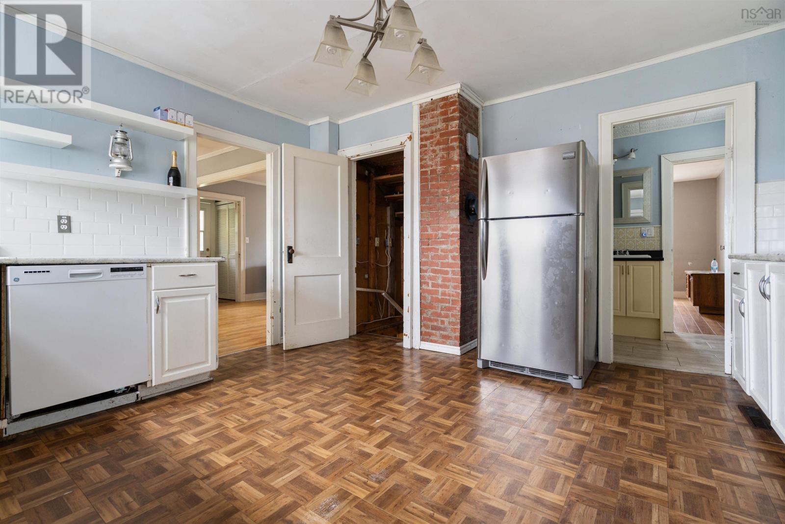 Property 13 of 44 of 28915 Highway 7