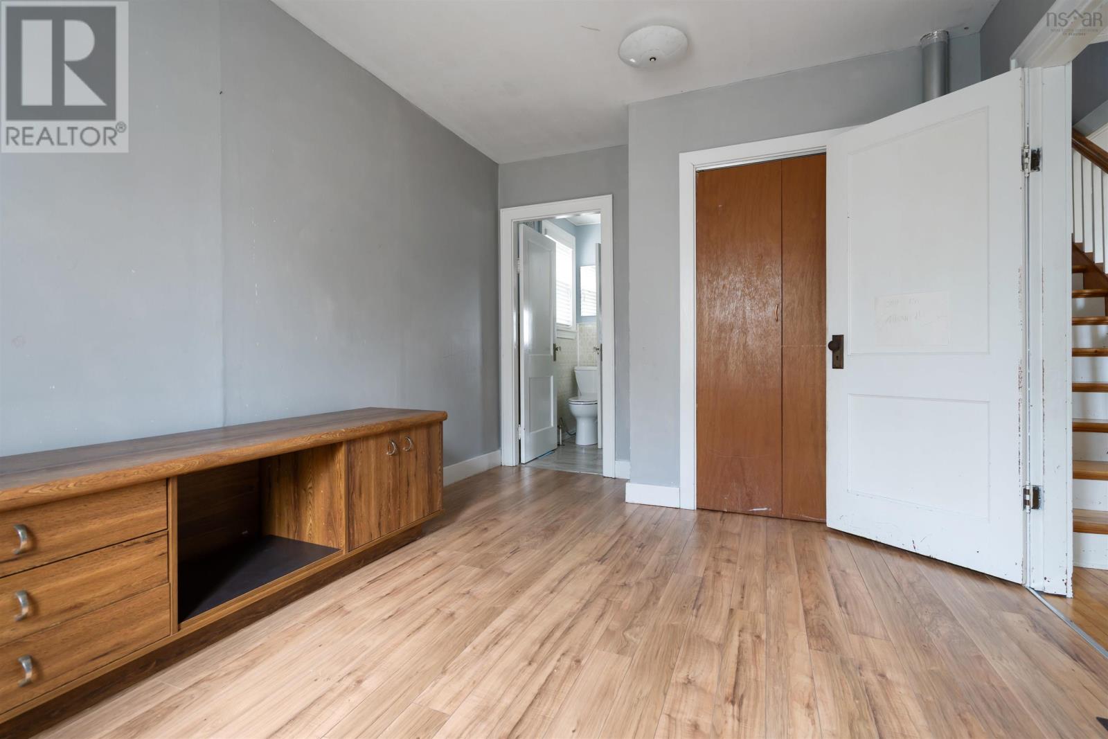 Property 27 of 44 of 28915 Highway 7