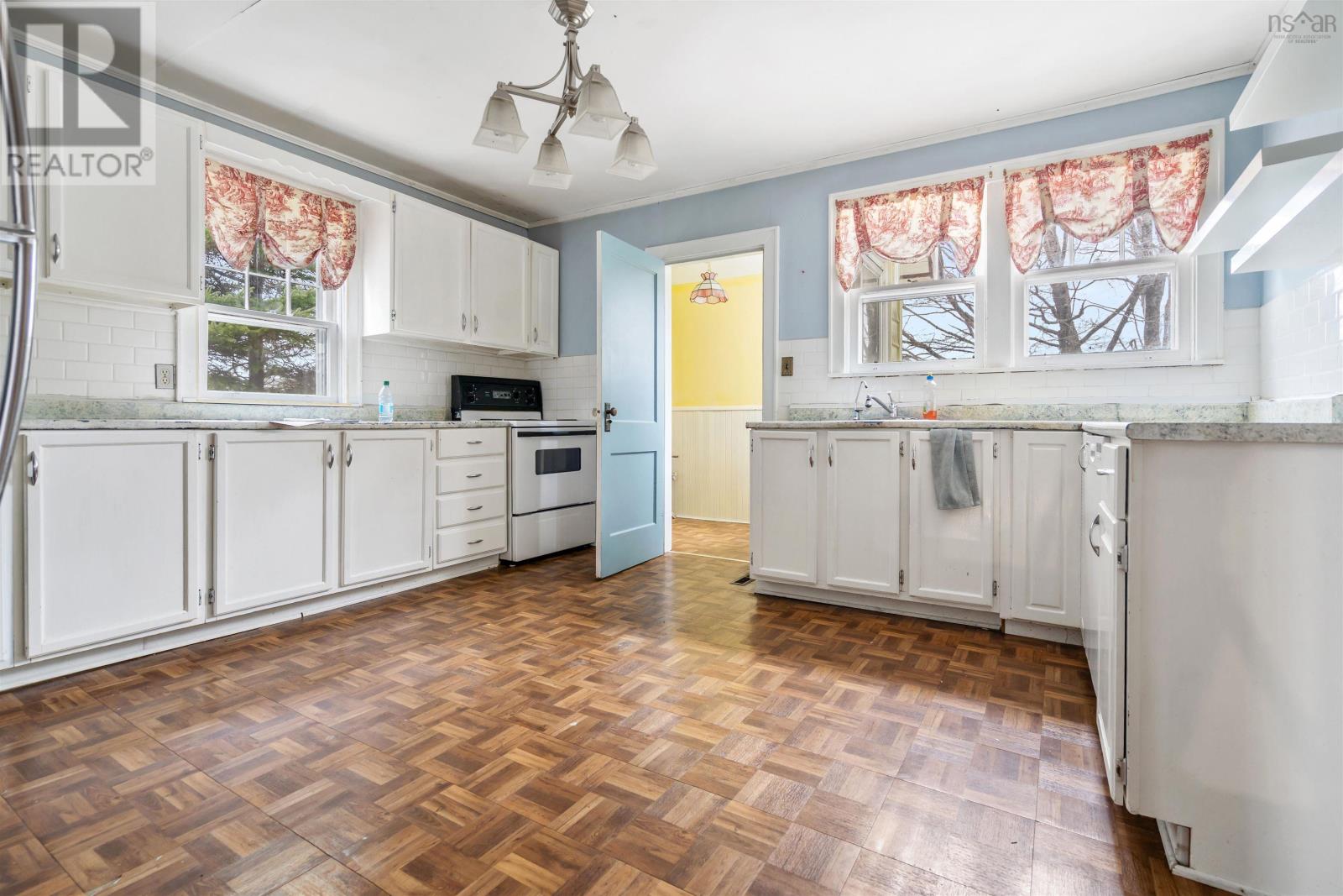 Property 25 of 44 of 28915 Highway 7