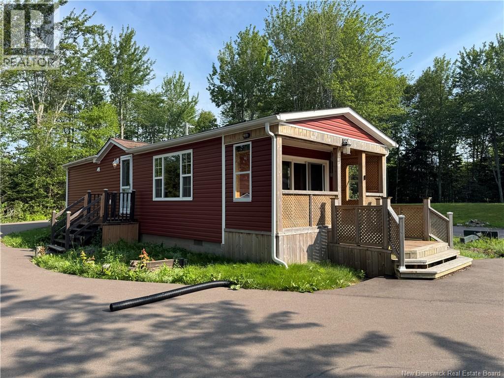 444 Square Lake - Photo 2 of 26, Saint-Andre-LeBlanc, New Brunswick