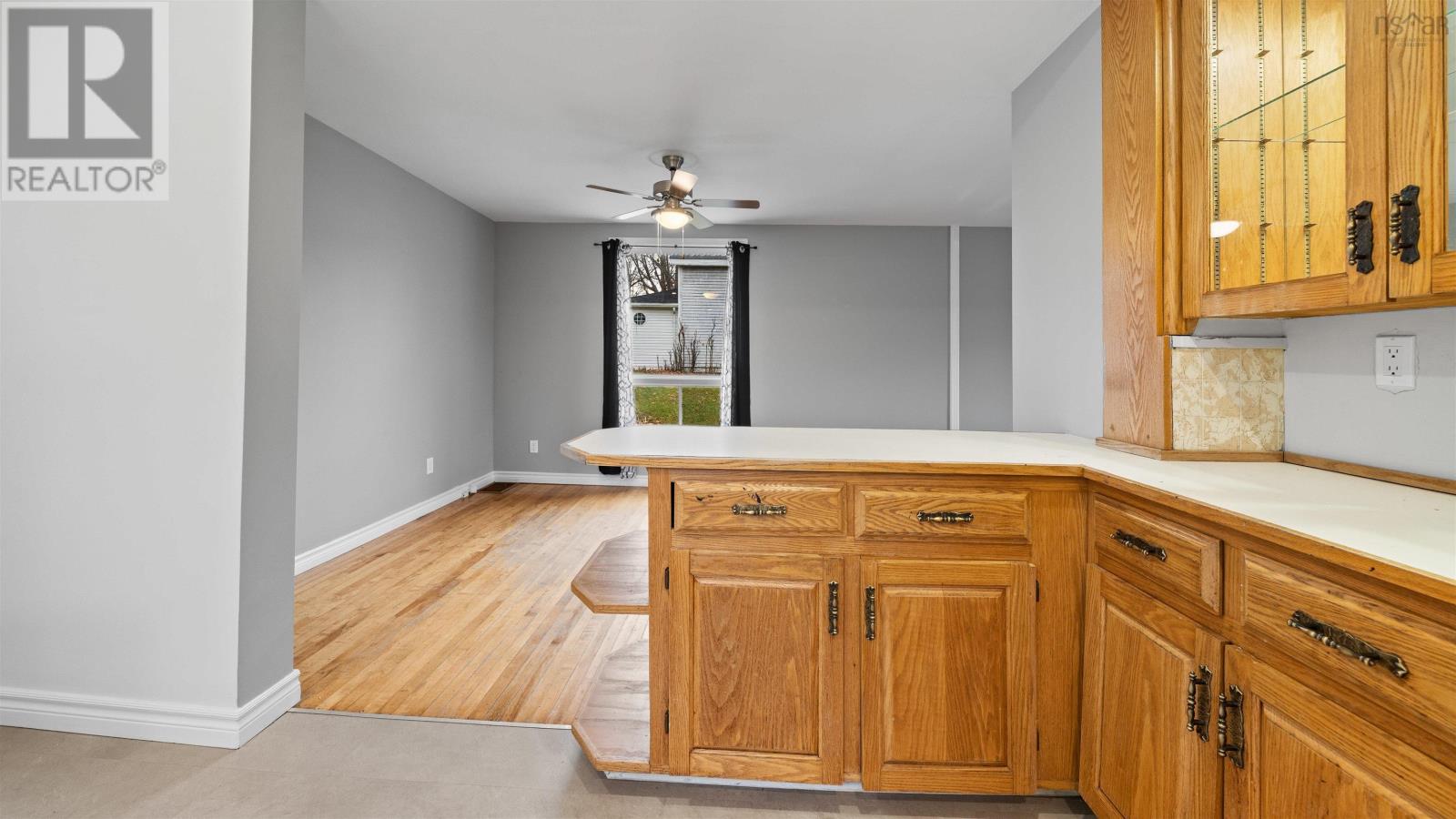 Property 2 of 36 of 62 Maple Avenue