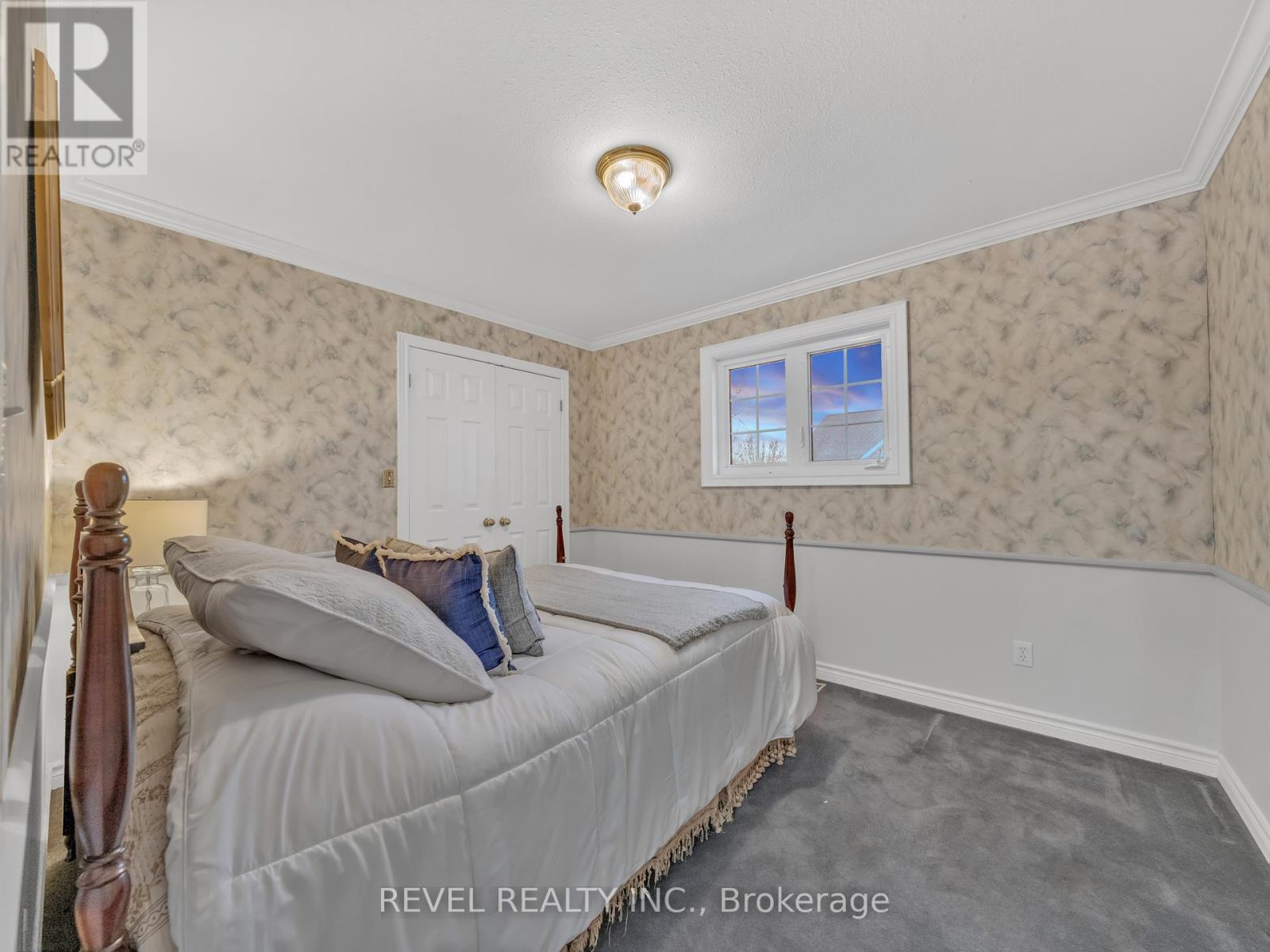 11 CRAMAR CRESCENT Property Photo