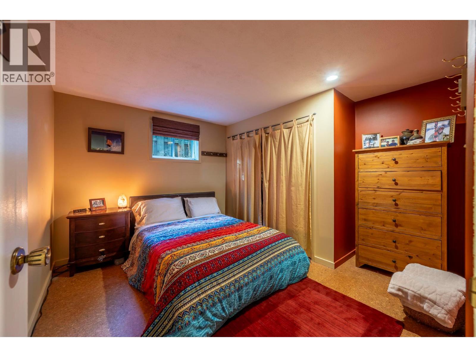 1306 SELKIRK DRIVE - 15