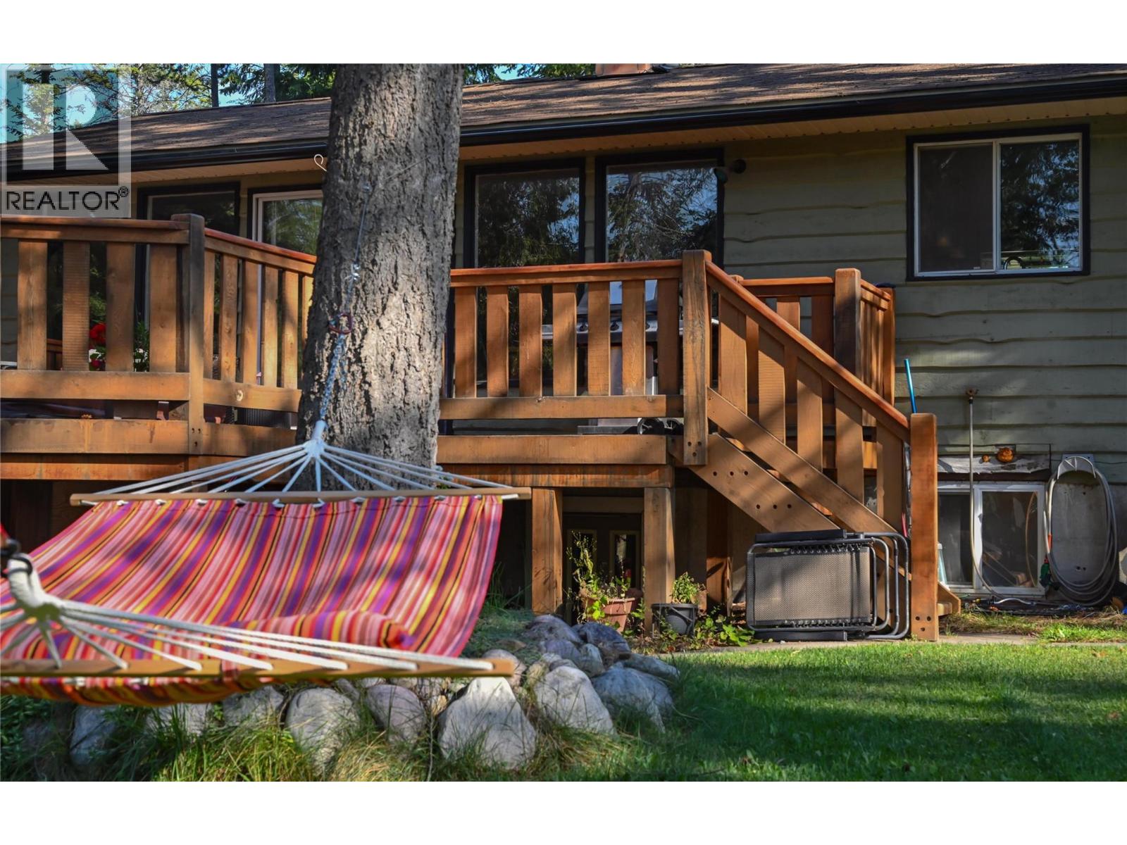 1306 SELKIRK DRIVE - 18