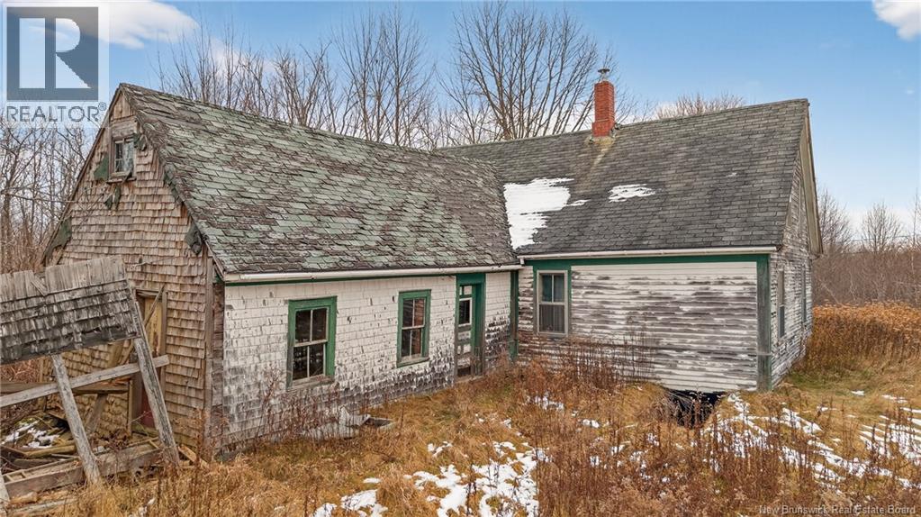 155 Lynnfield Road - 6