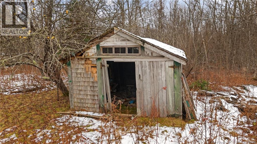 155 Lynnfield Road - 7
