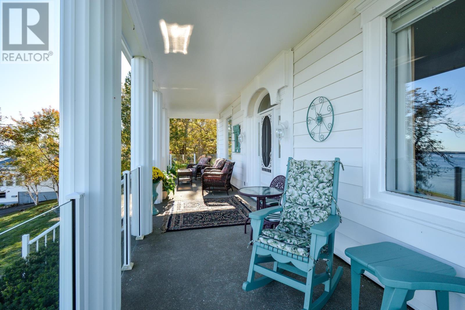 Property 34 of 49 of 516 Purves Street