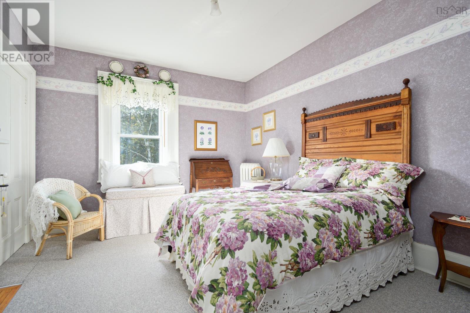 Property 33 of 49 of 516 Purves Street