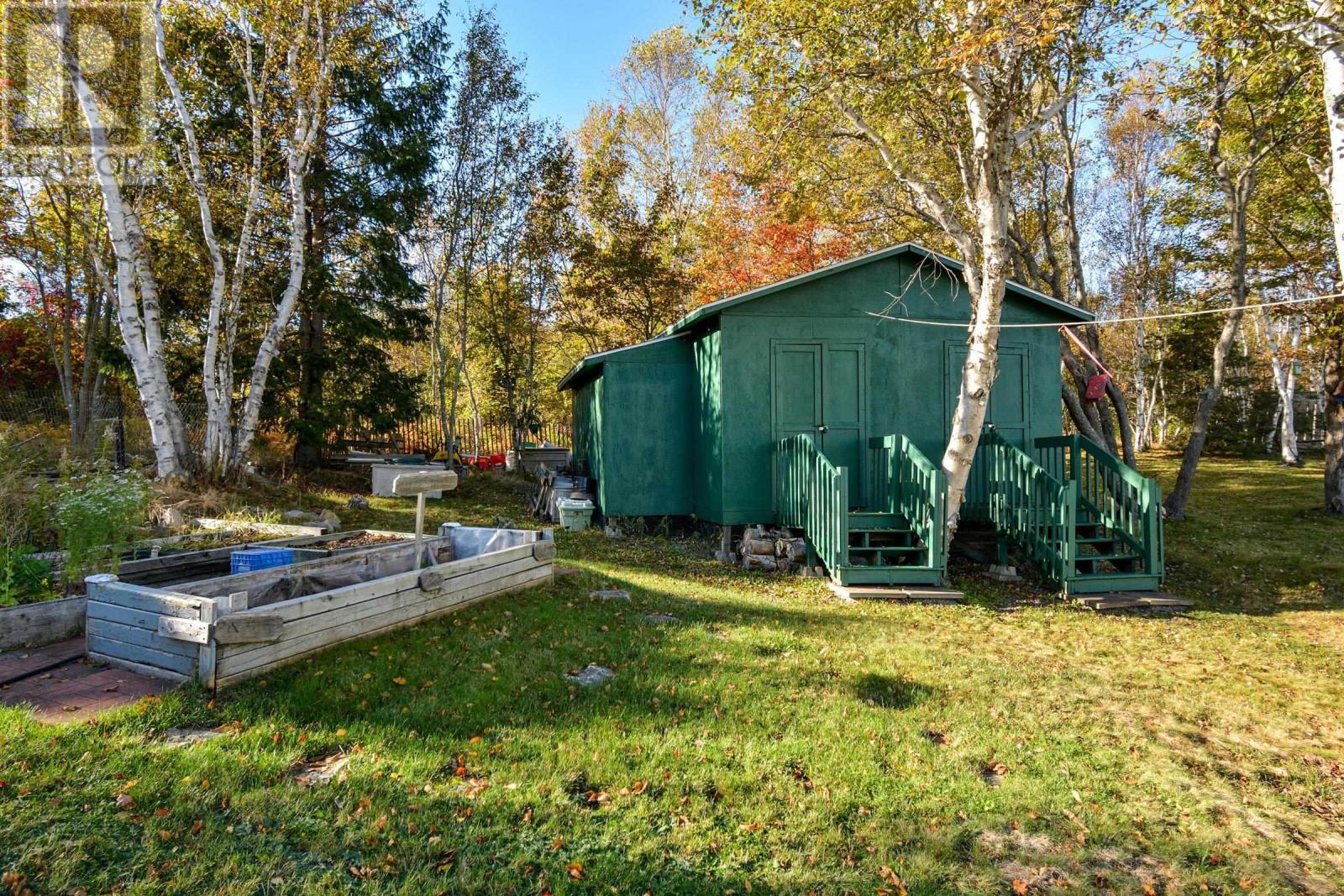 Property 13 of 49 of 516 Purves Street