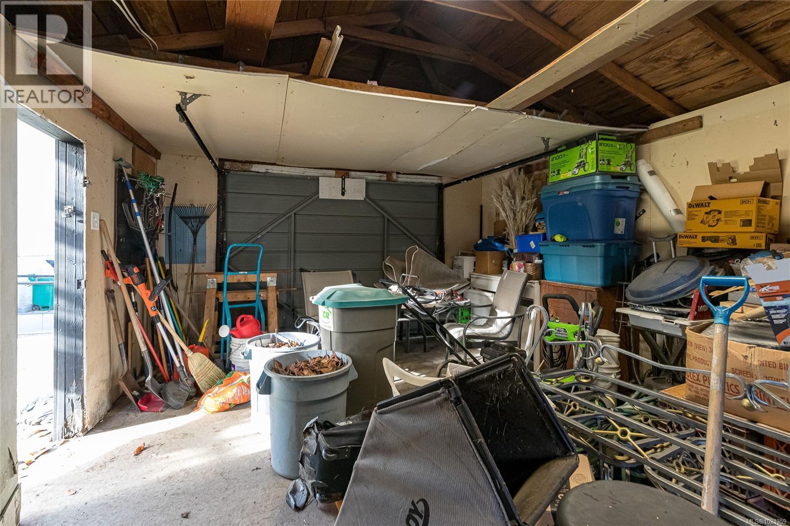  1005 McCallum Road, Langford