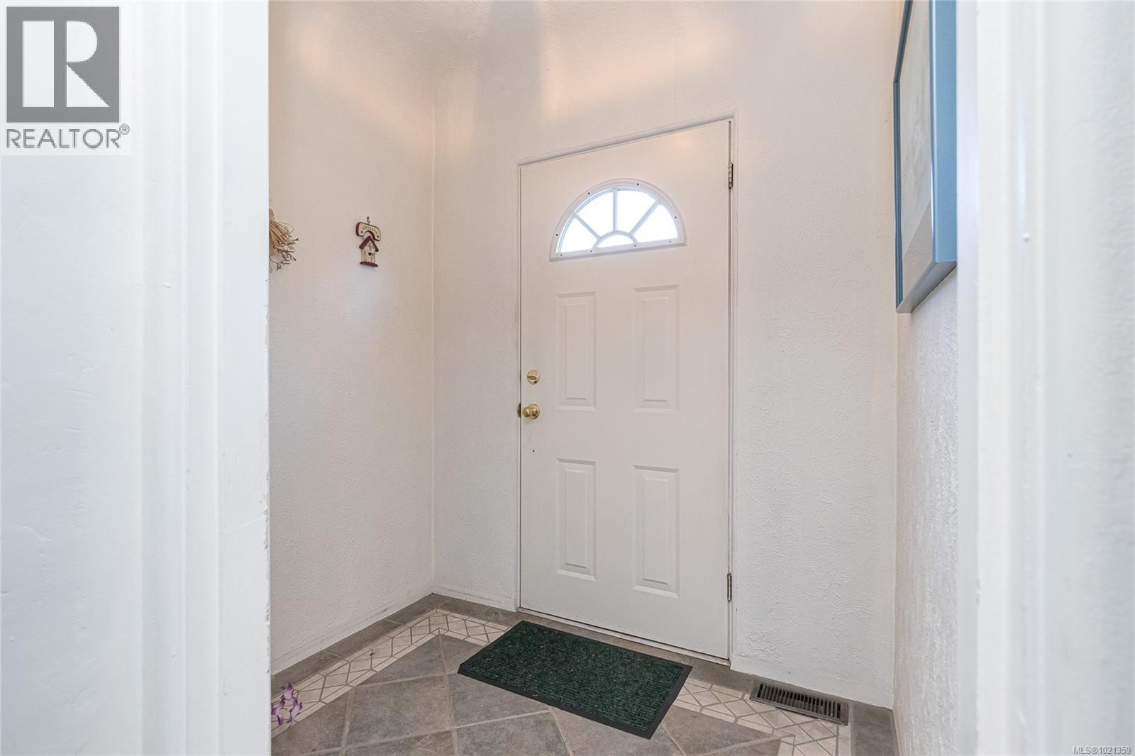  1005 McCallum Road, Langford