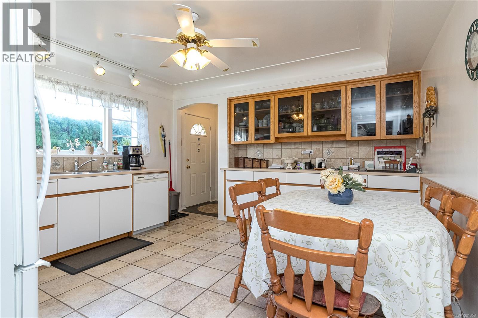  1005 McCallum Road, Langford