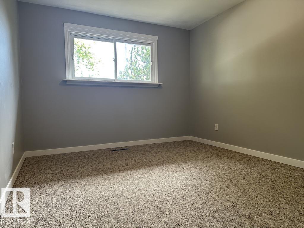 Single Family House Bungalow for Sale in /  AV NW Edmonton 