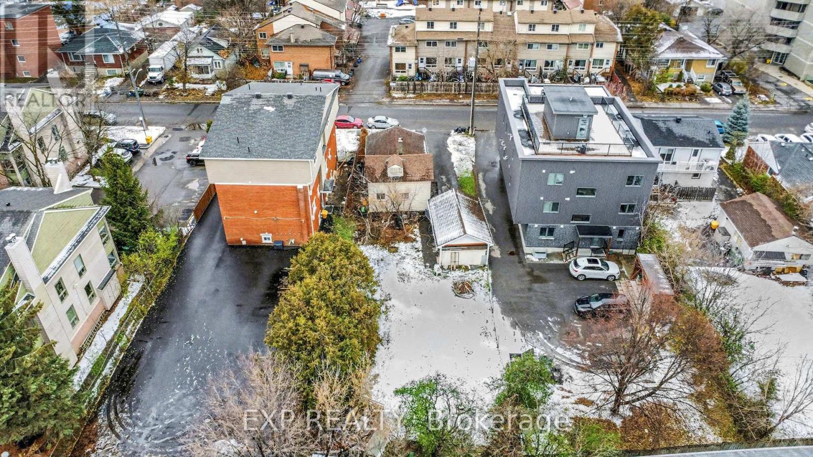 280 PRESLAND ROAD - 6