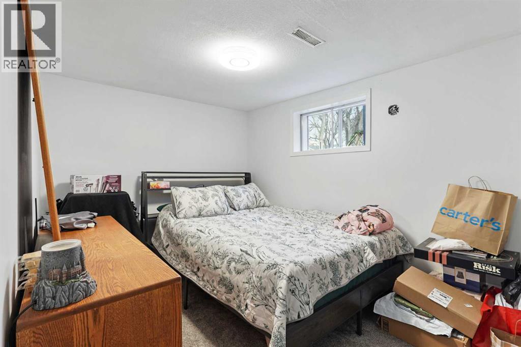 Single Family House Bungalow for Sale in   Street S Victoria Park Lethbridge 