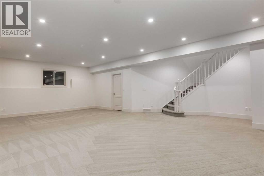 Single Family House Bungalow for Sale in  Signal Hill Drive SW Signal Hill Calgary 