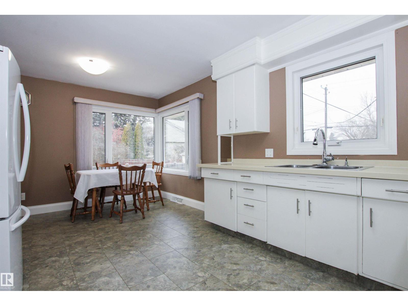 14516 106A AV NW, Edmonton