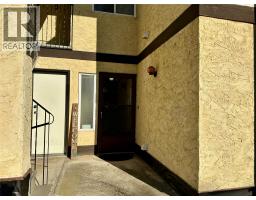 1 340 McKinney Road, Oliver