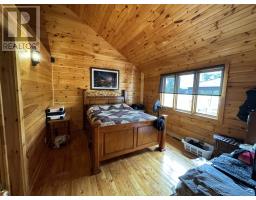 00 Bear Cliff Lodge thumbnail 9