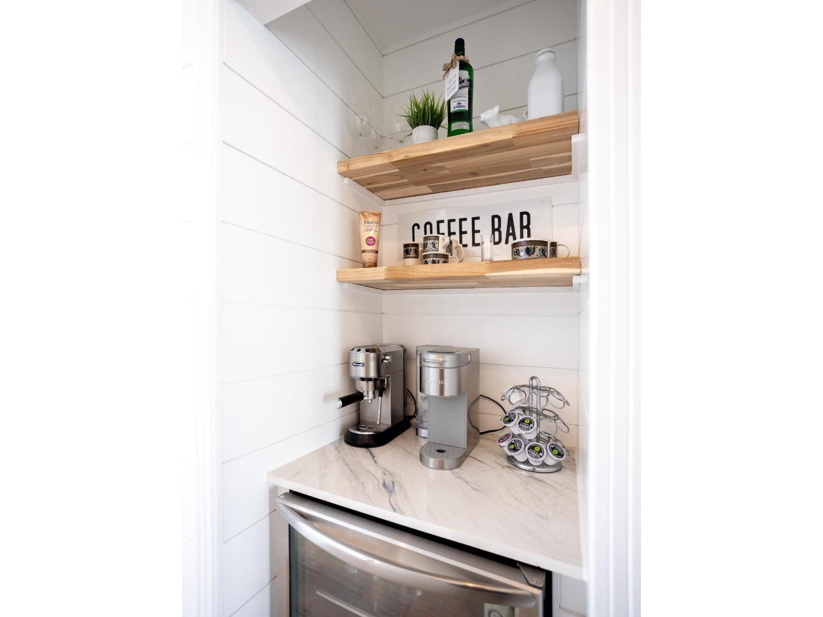 205 15154 ROPER AVENUE, White Rock