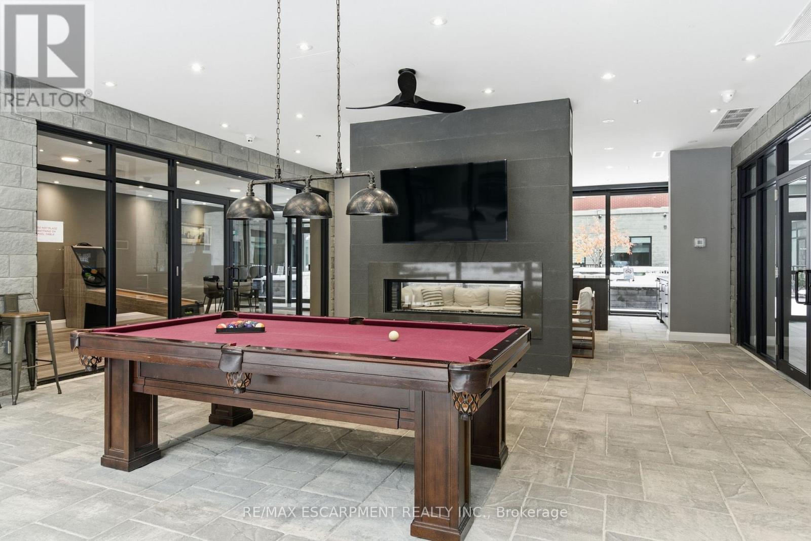 Single Family House for Sale in    REDFERN AVENUE Hamilton (Mountview) 