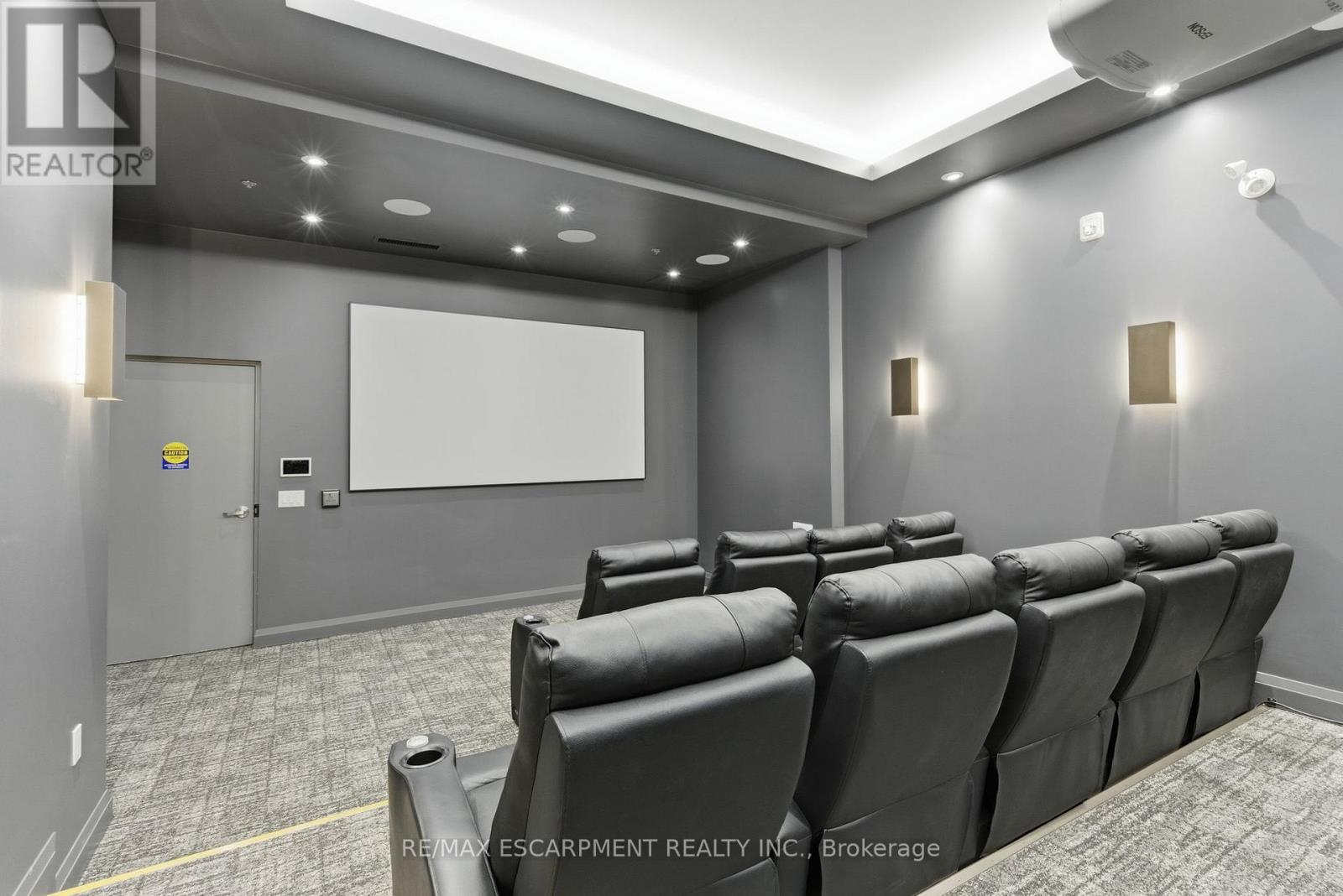 Single Family House for Sale in    REDFERN AVENUE Hamilton (Mountview) 