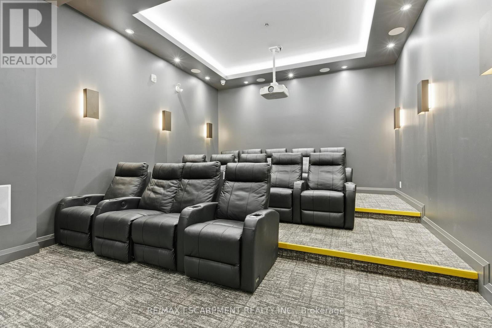 Single Family House for Sale in    REDFERN AVENUE Hamilton (Mountview) 