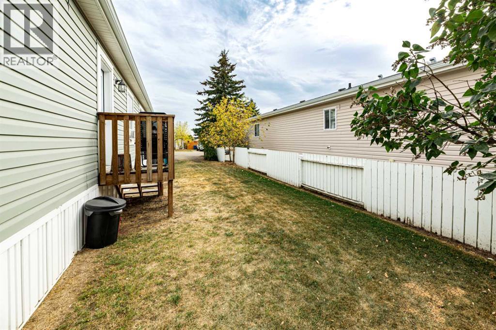 4922 Womacks, Blackfalds