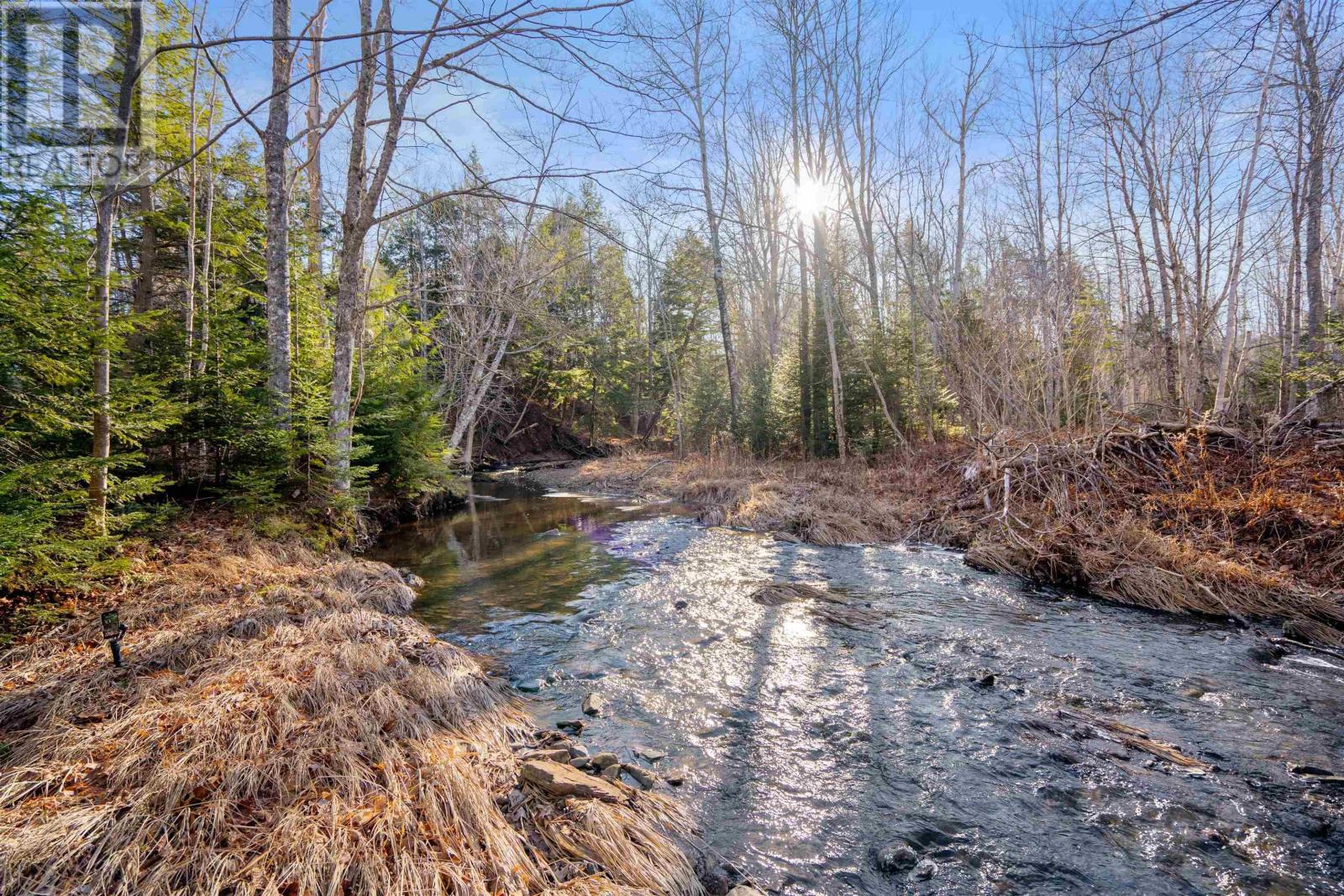 Property photo of Pine Tree Road