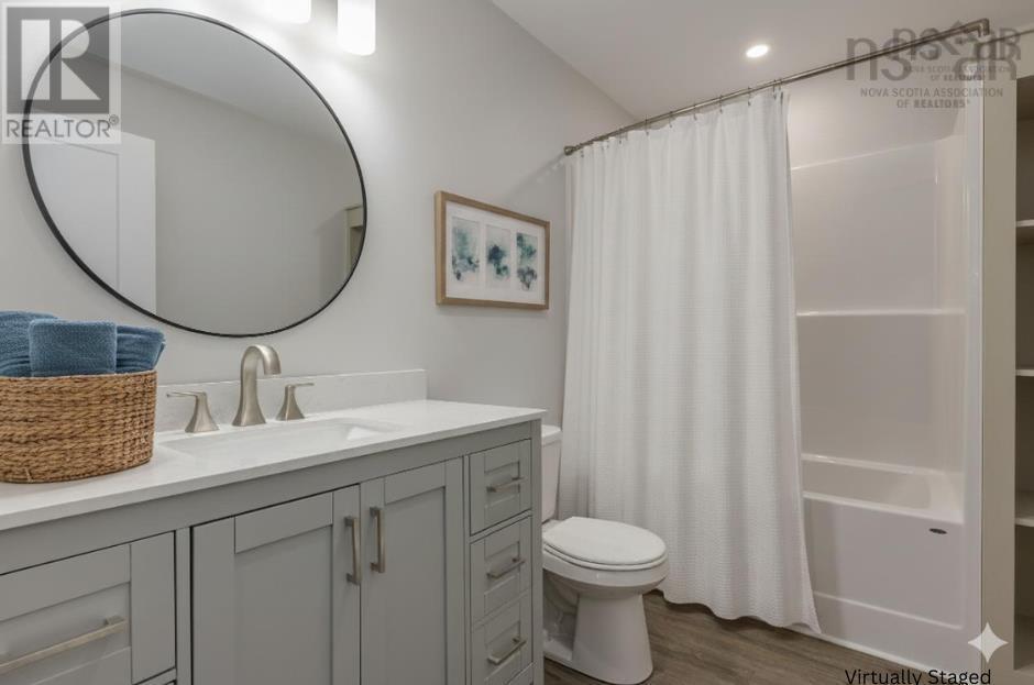 Property 1 of 26 of 422 East Torbrook Road