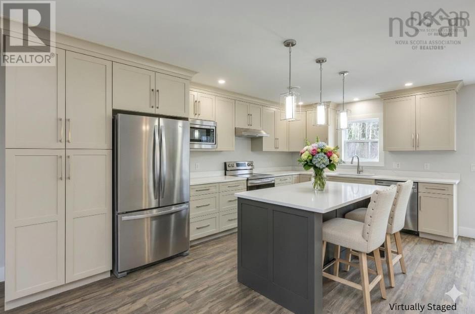 Property 3 of 26 of 422 East Torbrook Road