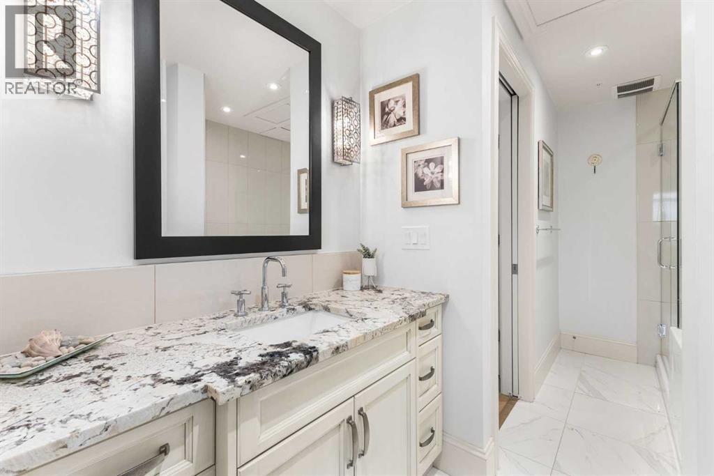 Single Family House for Sale in   Quarry Way SE Douglasdale/Glen Calgary 