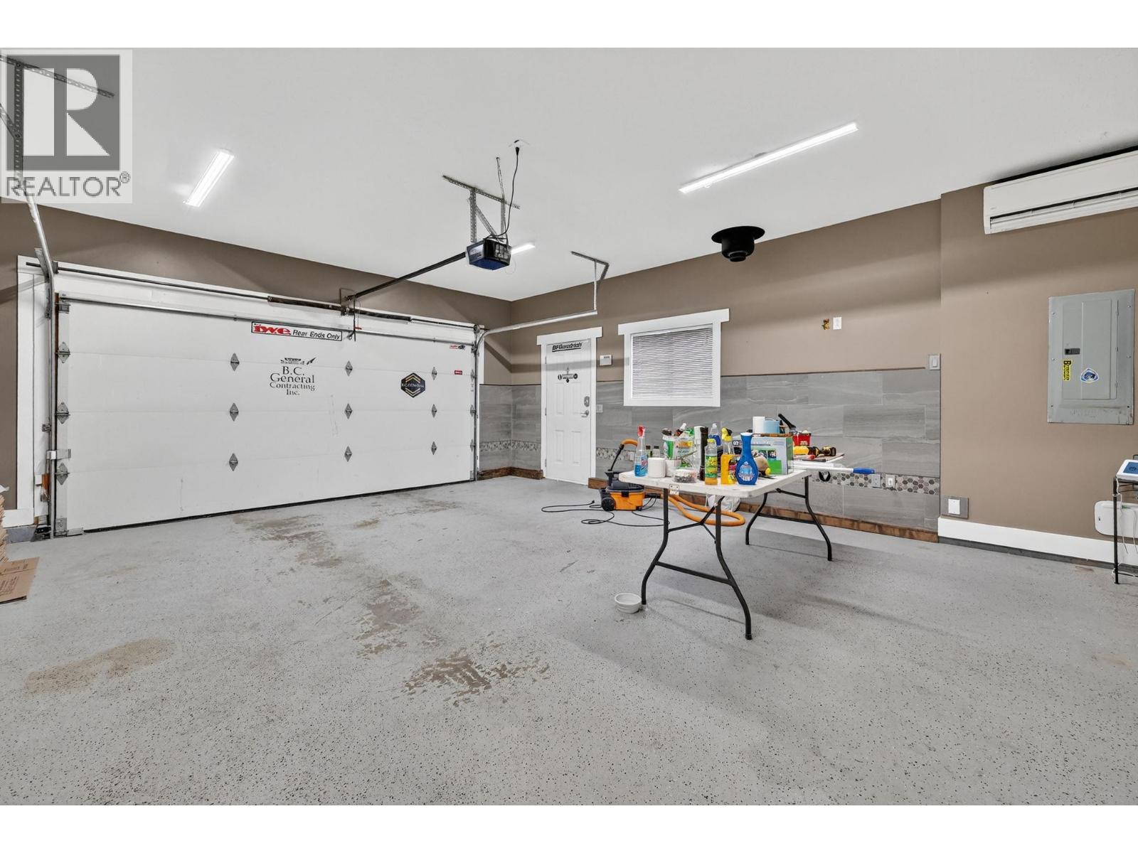  3319 Grouse Road, West Kelowna