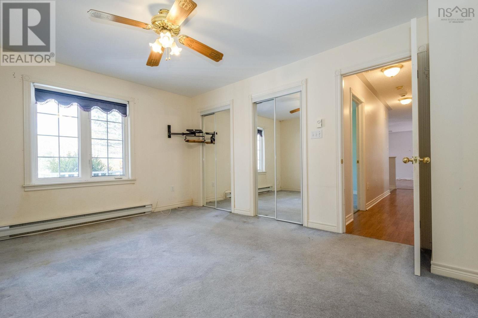 Property 7 of 40 of 92 Hall Road