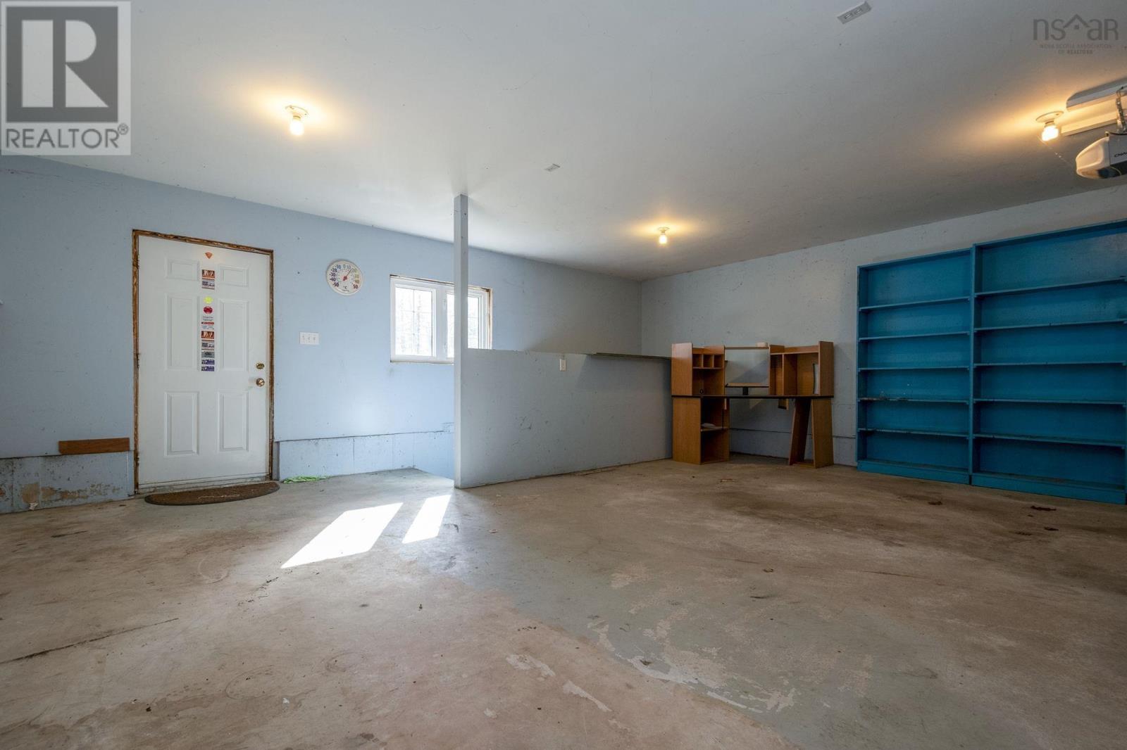 Property 21 of 40 of 92 Hall Road