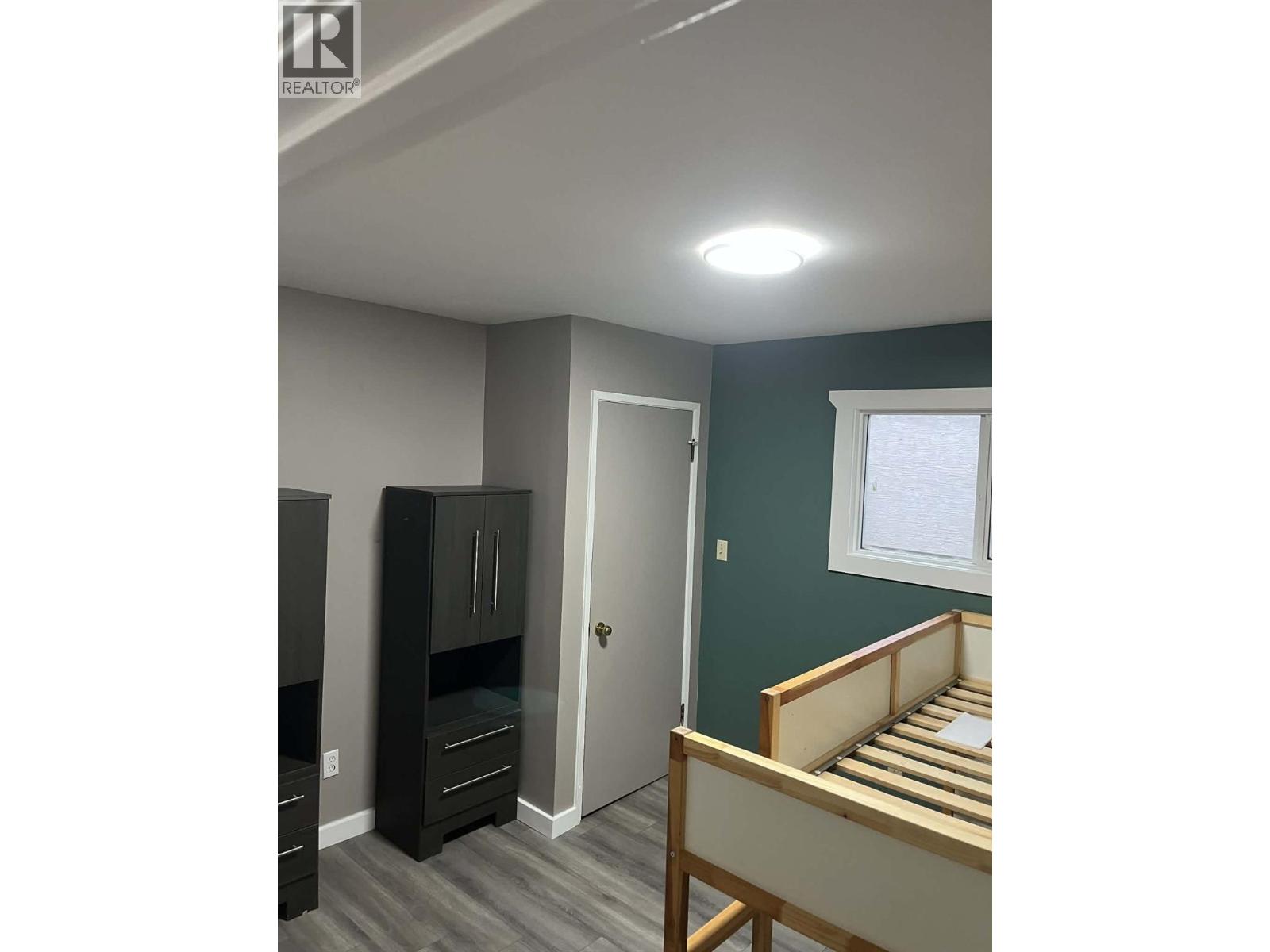 3116 3 Highway, Erickson