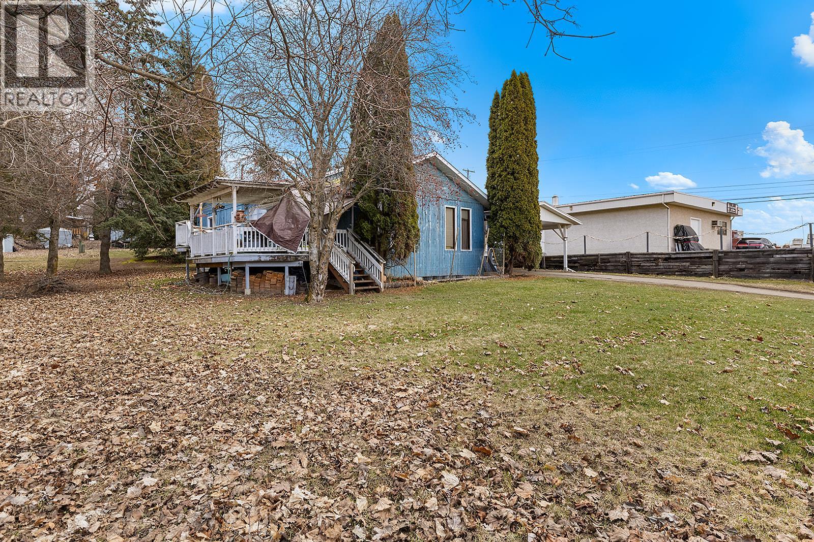 3116 3 Highway, Erickson