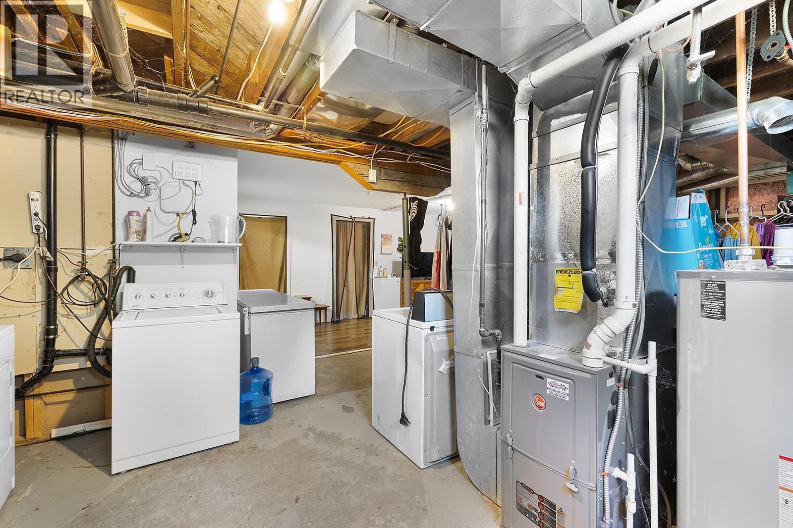 3116 3 Highway, Erickson