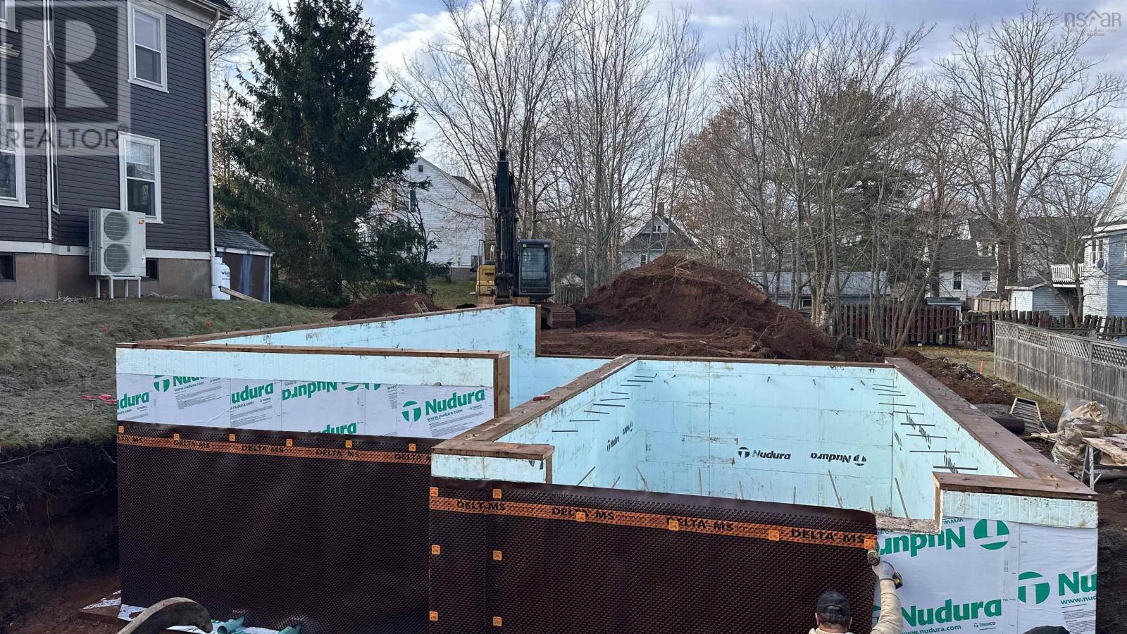 Property 16 of 21 of 138 Pleasant Street