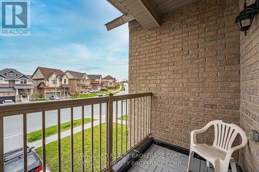 75 TREETOPS BOULEVARD - 27